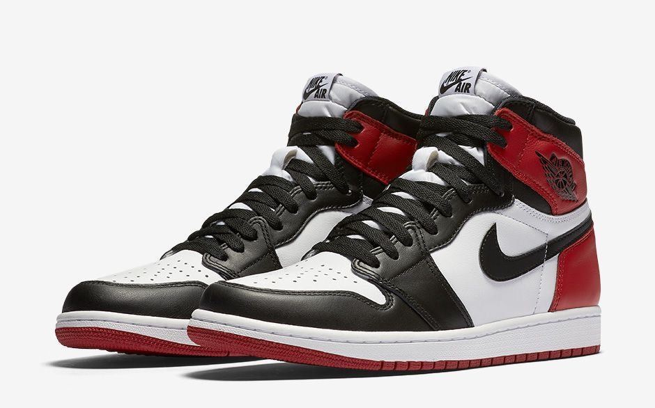 Air Jordan 1 OG “Satin black toe”