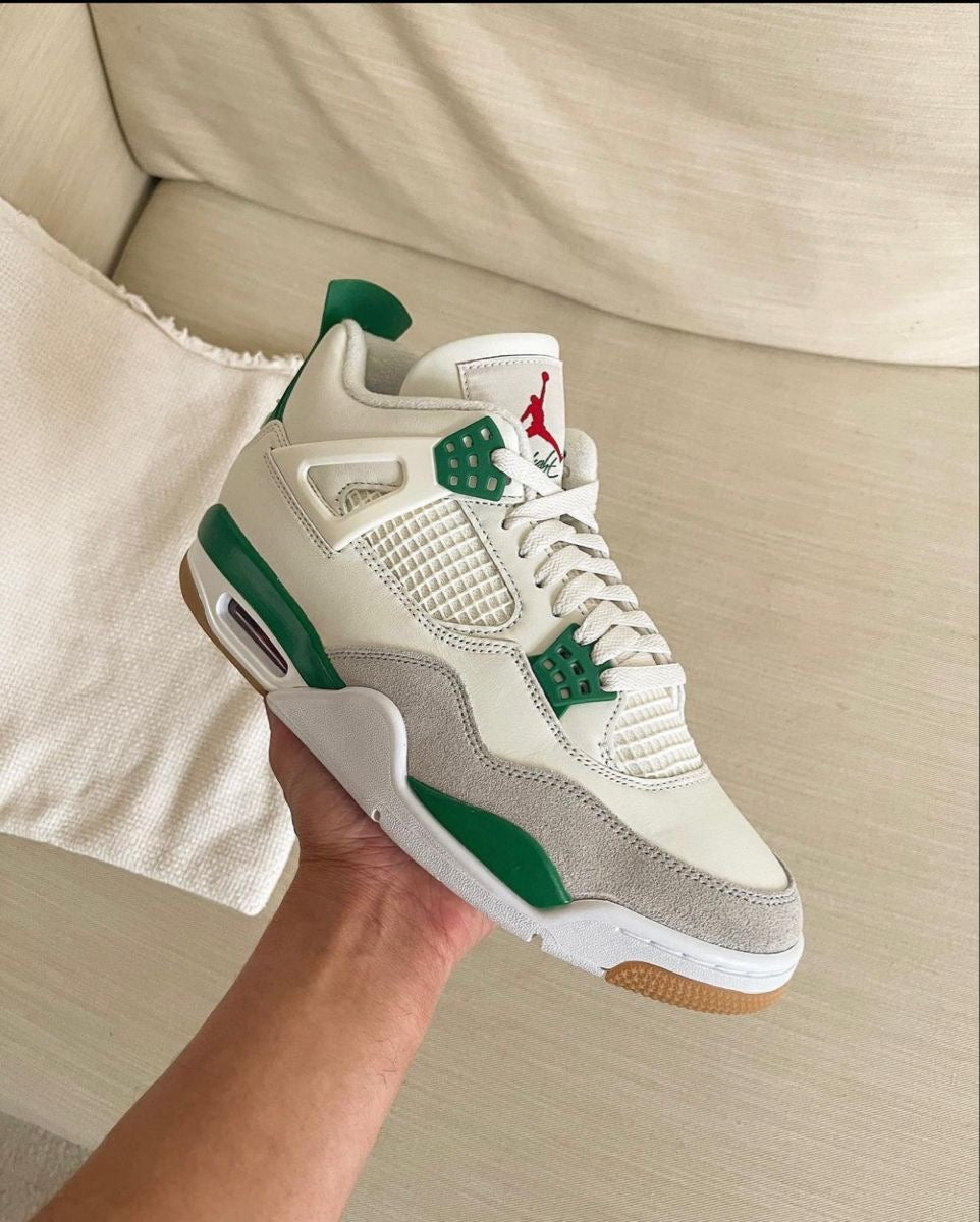 Jordan 4 SB “Pine green”