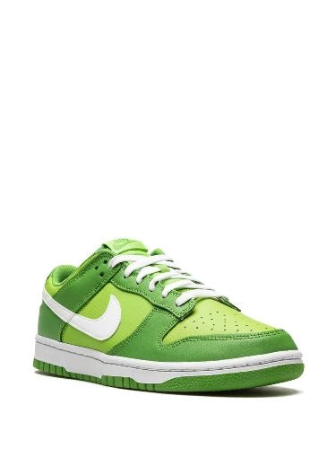 Nike Dunks Low “chlorofyll”