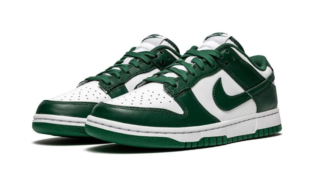 Nike SB dunks low “varsity green”