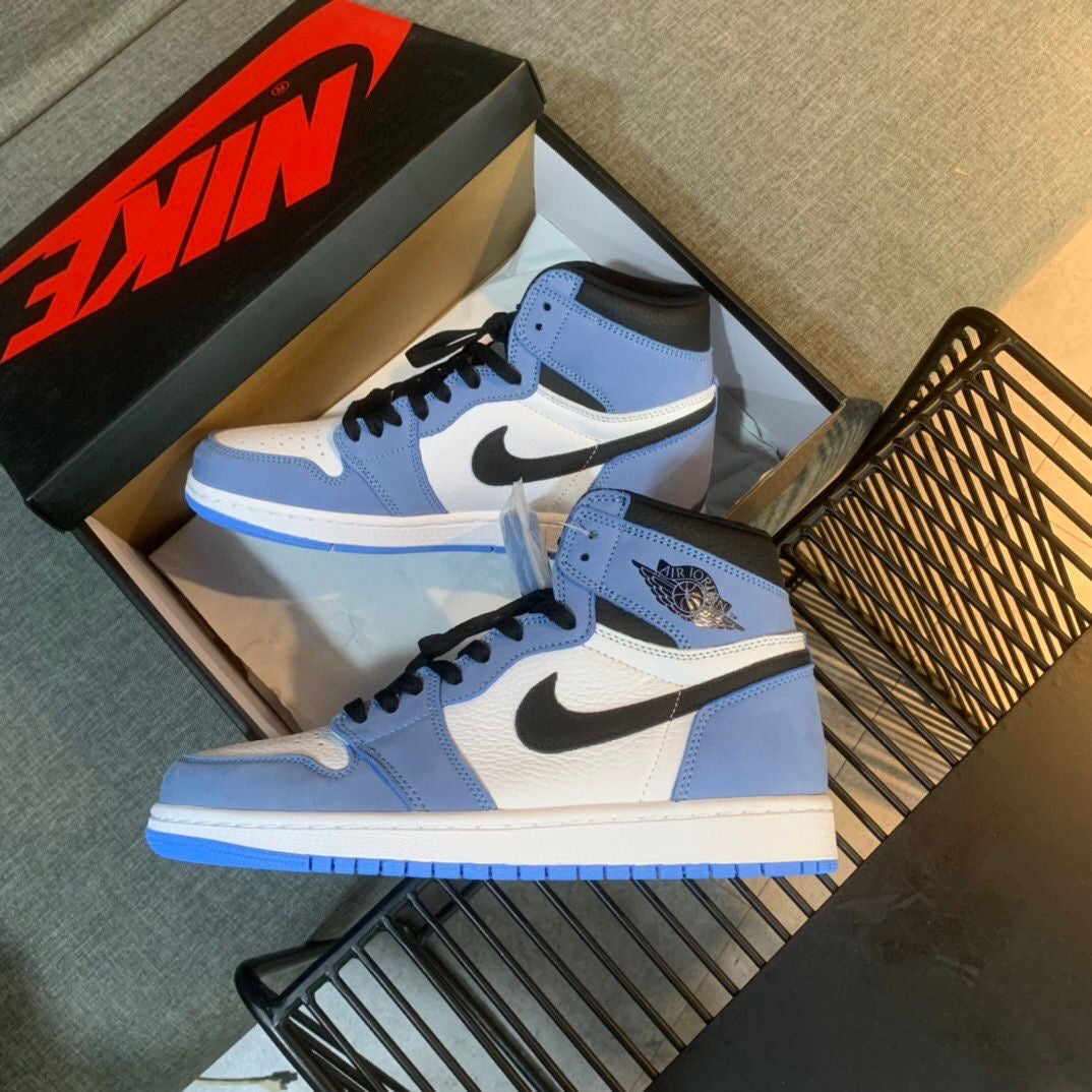 Air Jordan 1 university blue