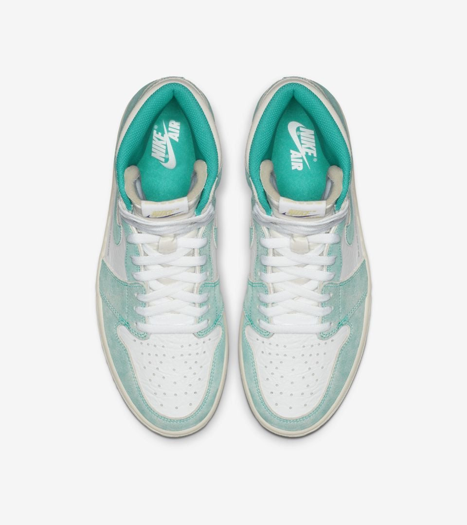 Air Jordan 1 Hyper Royal “turbo green”